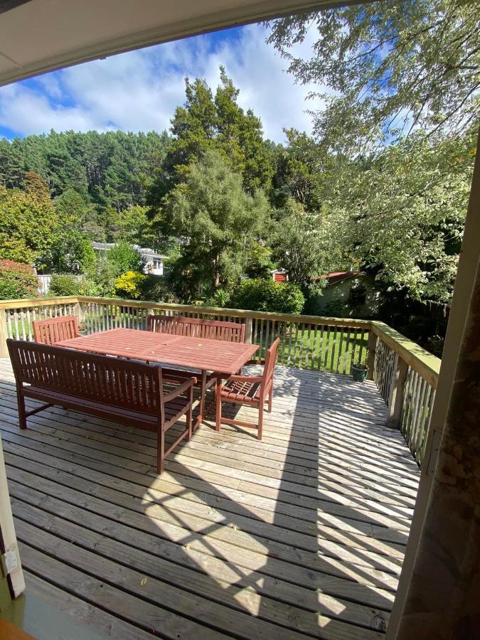 Twin Totara Cottage Upper Hutt Exterior photo